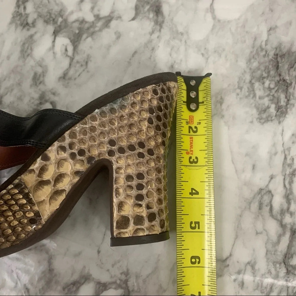 Ol’ Autre Chose Made in Italy Chunky Snakeskin Print Platform heels Size 40 - Picture 8 of 9
